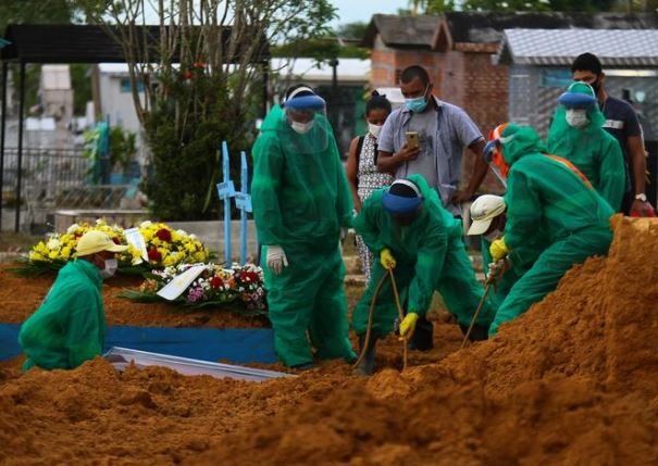Colíder 69 mortes pela Pandemia de COVID-19, o povo continua aglomerando.