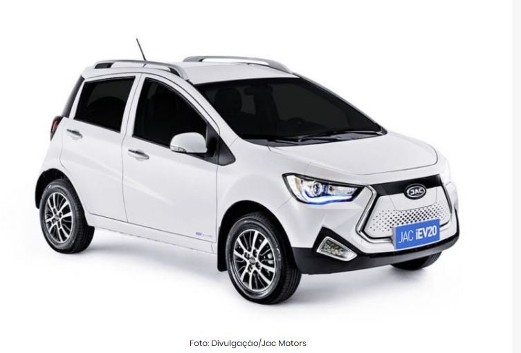 JAC iEV20 é o carro elétrico mais barato do Brasil; veja os equipamentos