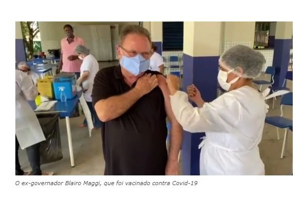 Aos 64 anos, ex-governador recebe vacina contra Covid-19