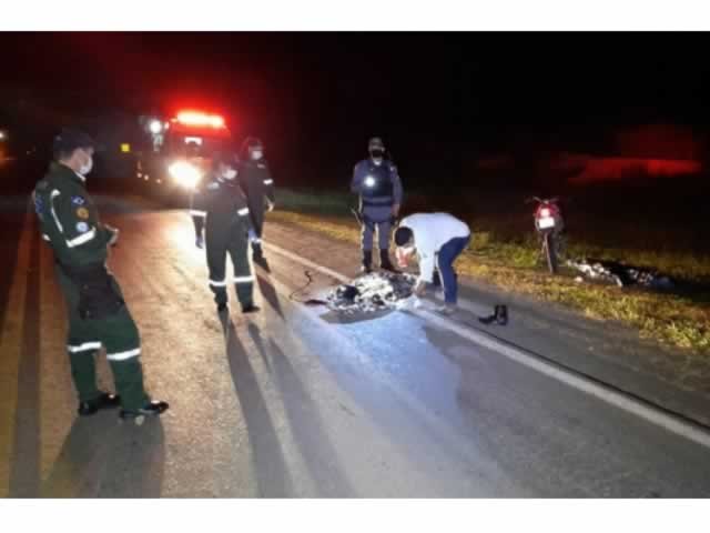 Dois homens são encontrados mortos em rodovia e polícia investiga acidente
