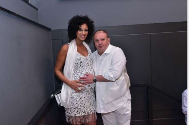 Erick Jacquin e mulher, Rosângela, escolhem nomes dos gêmeos. Veja vídeo!