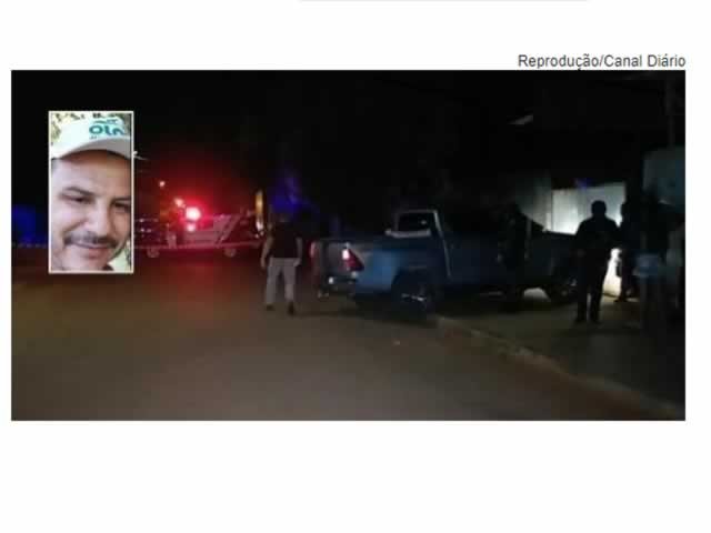 Homem é assassinado com mais de 10 tiros por dupla de motocicleta. (Vídeo)