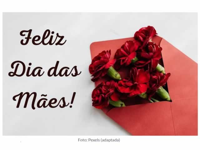 Parabéns à todas as mamães neste dia tão especial!