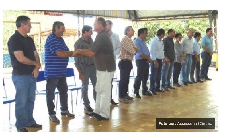 INCRA UNIDADE DE COLÍDER ENTREGA AOS PRODUTORES CONTRATO DE CONCESSÃO DE USO