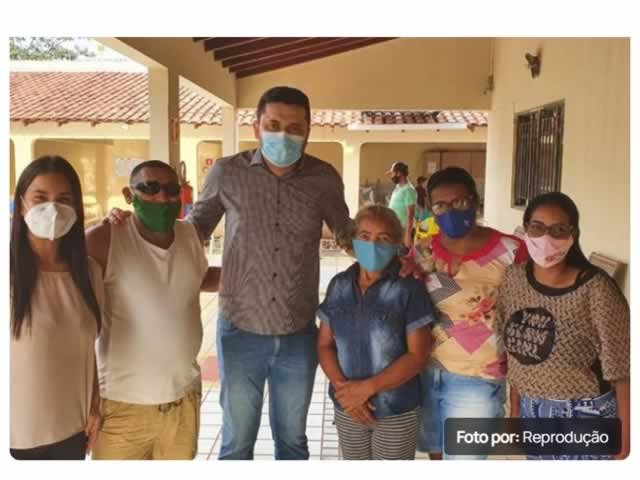 PREFEITO VISITA INSTALAÇÕES DA CASA DE APOIO EM CUIABÁ. (Fotos)