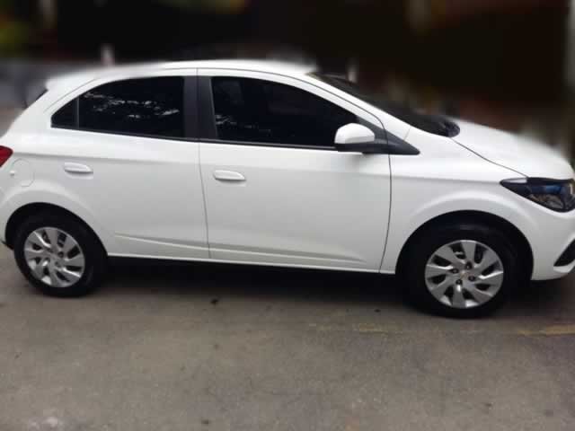 URGENTE: Vitima em Colíder é trancada com crianças dentro de quarto e bandidos roubam seu carro e fazem limpa na sua casa.