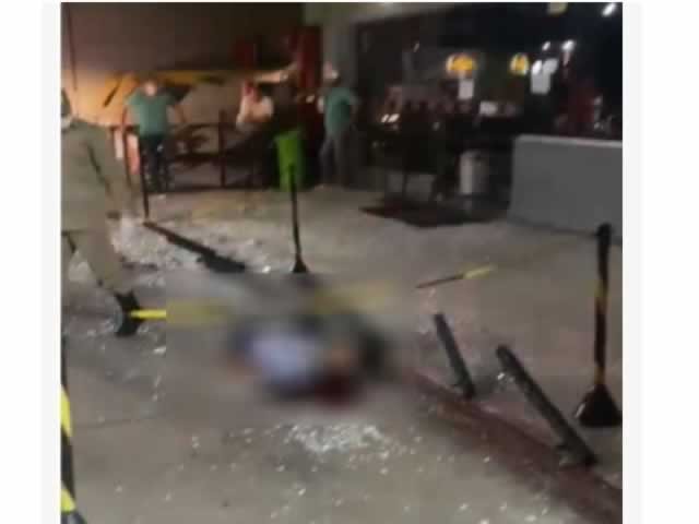 Homem morre atropelado por carro no centro