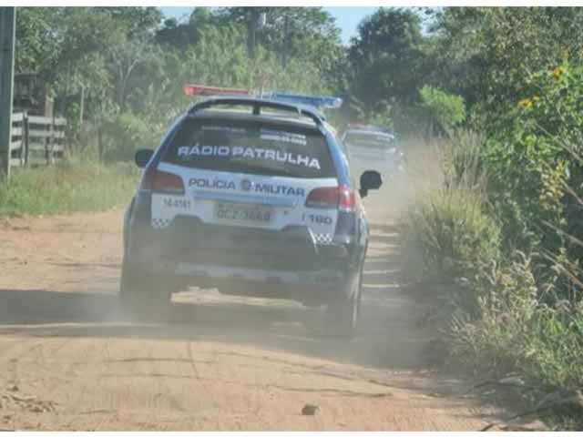 Homem se desentende e golpeia pessoa na cabeça em cidade do interior de MT.