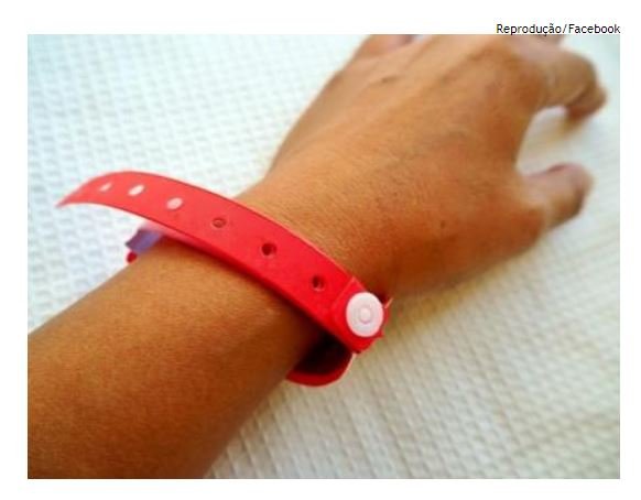 Terceira prefeitura de MT adere à pulseira vermelha para pacientes com covid-19
