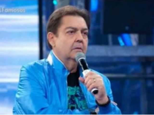 Faustão é internado em hospital de SP