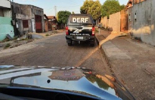 Trio é preso por roubar e amarrar família em mata em MT