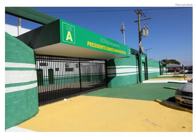CBF vê gramado fora do padrão e adia jogo entre Cuiabá e Grêmio pelo Brasileirão; prefeitura cita aval da Conmebol