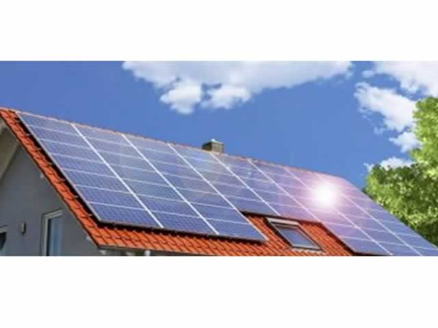 MP manda Estado ir à Justiça se AL derrubar veto a isenção da energia solar