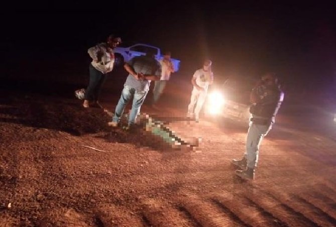 Picape Strada atropela e mata motociclista em rodovia