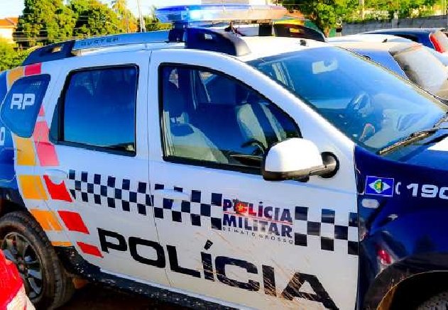 Homem tenta serrar cápsula de bala e tem órgão genital ferido em explosão