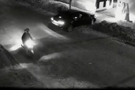 Bandidos rendem filha e invadem casa de delegada em MT