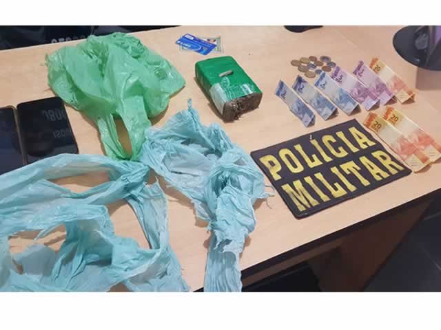 PM de Colíder prende jovem com um tijolo de Maconha.