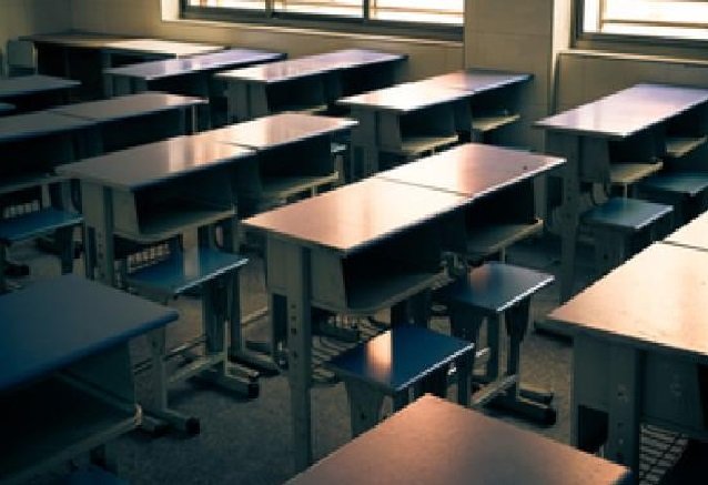 Sem aulas presenciais, sem salários: Governo de MT precisa reagir