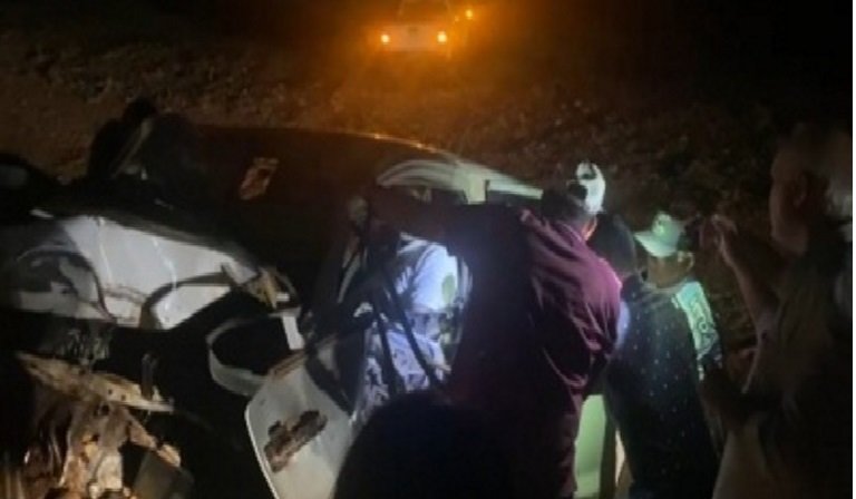 Acidente entre caminhonetes deixa pessoas feridas na BR -163
