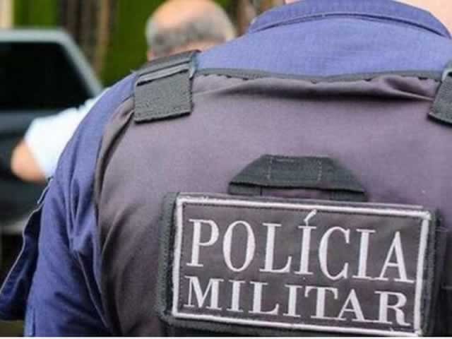 Mãe de aluno ameaça matar professores e dá tapa no rosto de policial em MT