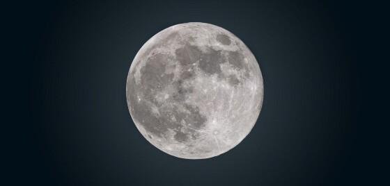 Lua azul ocorre no domingo, mas cor do satélite não mudará