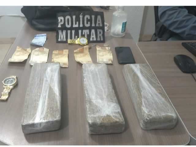 PM de Marcelândia prende jovem com 3kg de Maconha. (Fotos)