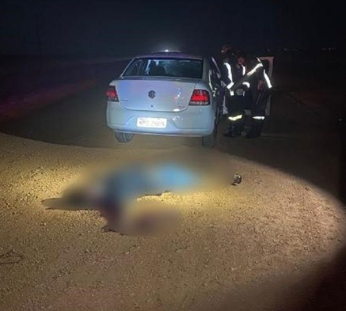 Casal é assassinado a tiros na frente de criança de um ano