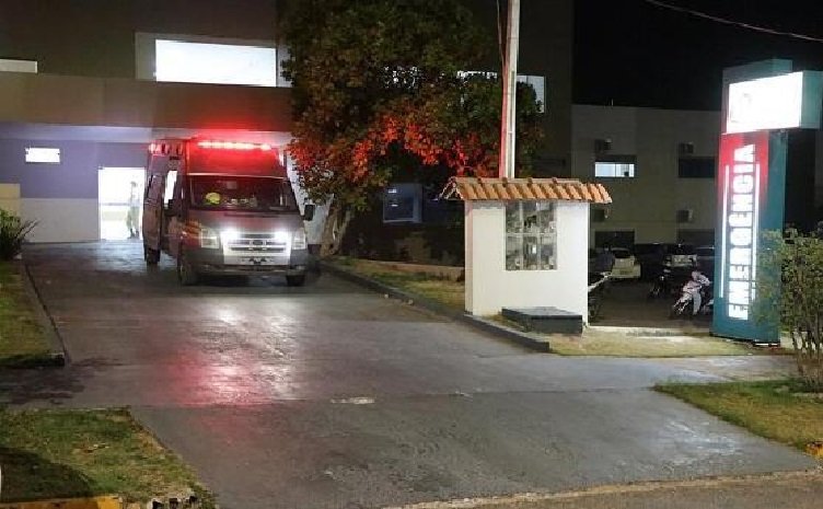 Mulher tem 60% do corpo queimado ao atear fogo em máquina de lavar roupas