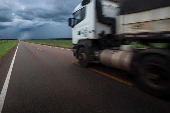 Caminhoneiro atropela pedestre e foge do local sem prestar socorros em Guarantã do Norte