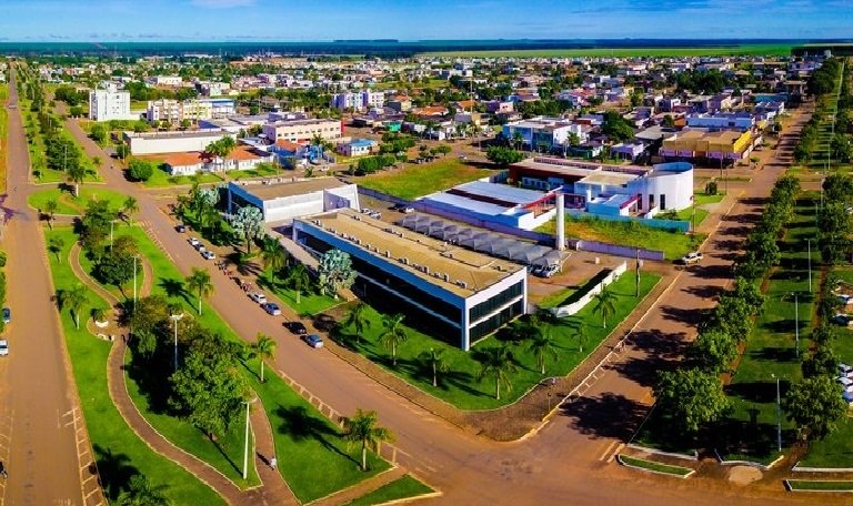 Prefeitura em MT abre processo seletivo com salário de até R$ 20 mil