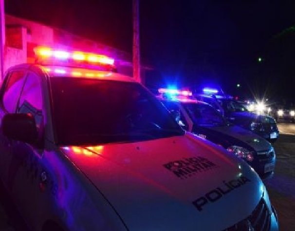 Grávidas invadem empresa de guincho e tentam furtar moto