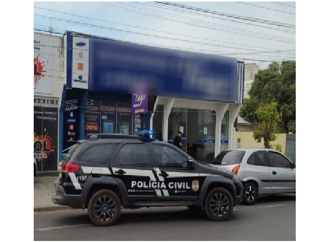 DERF cumpre mandado de busca e apreensão em assistência técnica em celulares