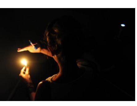 Senado aprova multa para empresa de energia que interromper fornecimento de luz.