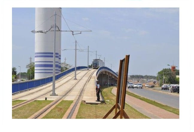 Homem sobe em viaduto e ameaça se jogar em cidade de MT