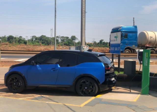 BR-163 em Mato Grosso é primeira rodovia do Brasil a ter autonomia para veículos elétricos
