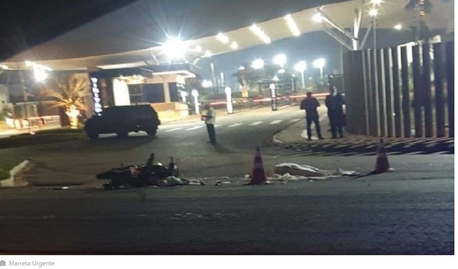 Jovem morre após colidir moto com veículo na Avenida em cidade do interior de MT