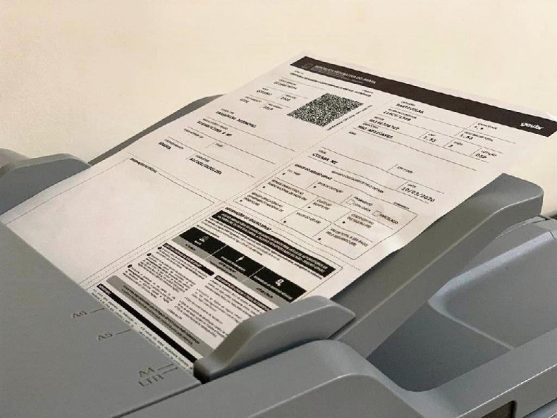 Licenciamento de veículos com placas finais 8, 9 e 0 pode ser pago até 30 de outubro