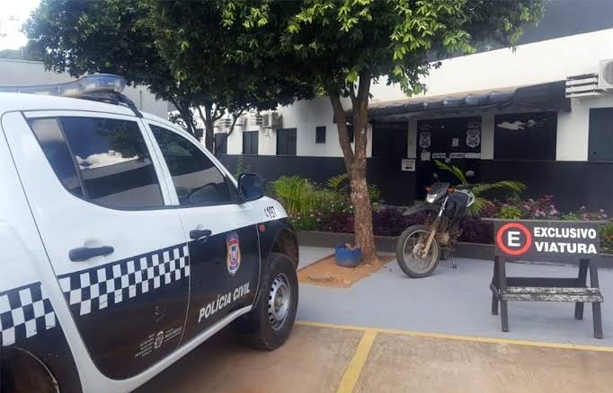Homem dá casa, comida e dinheiro a mulher e a estupra como forma de pagamento