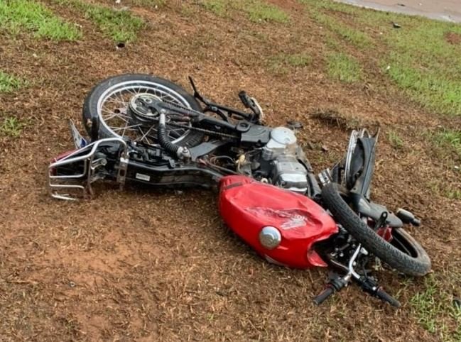 Colisão entre moto e pick-up deixa um morto em Sinop