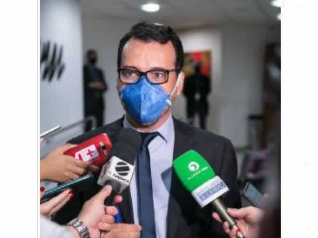 Lúdio requer explicações do governador sobre dinheiro público gasto em festa no Salto das Nuvens