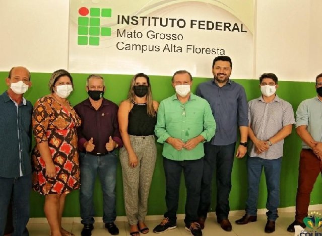 PREFEITO REITERA PEDIDO PARA INSTALAÇÃO DO IFMT EM COLÍDER