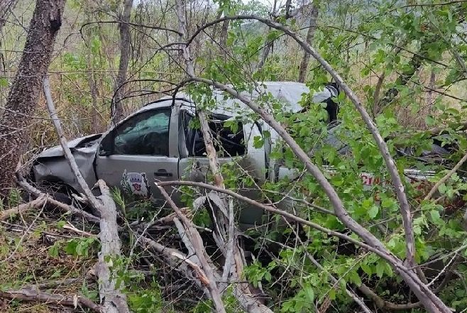 Grave acidente com veículo de prefeitura em MT deixa 5 servidores feridos