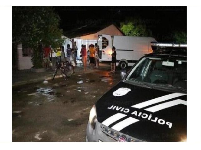 Atirador mata dois amigos e deixa outro em estado grave