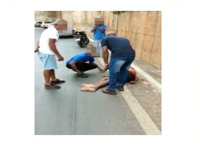 Homem pula de viaduto e é socorrido em estado grave