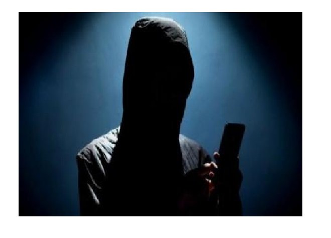 Mulher manda nudes e sofre extorsão do 'amigo virtual'