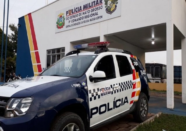 Mulher quebra bar e agride ex ao cobrar pensão