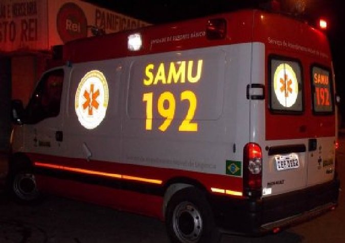 Primos são baleados e um morre após chegar em hospital