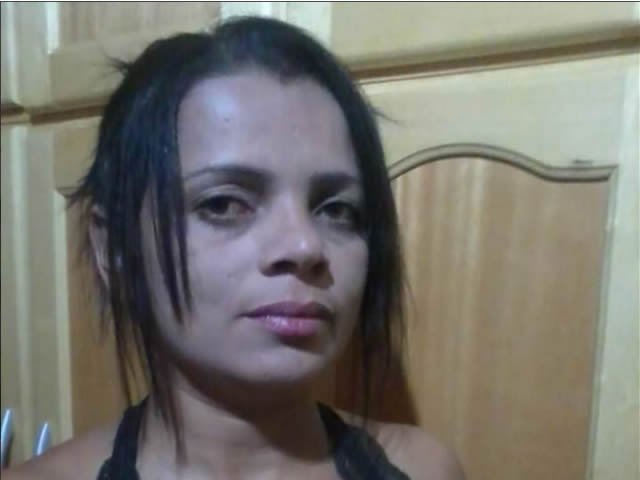 Mulher de 39 anos é assassinada a tiros em sua residência perto da delegacia de Juara.