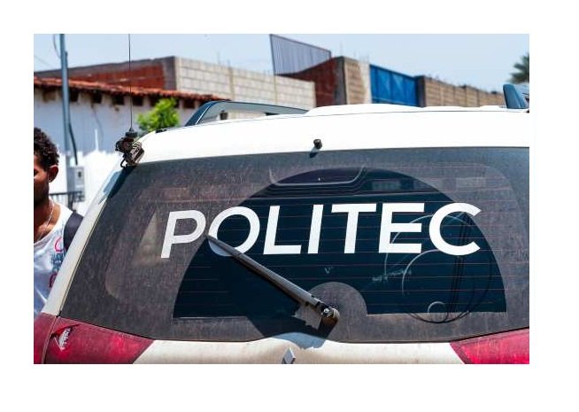 Motociclista mata homem com tiros na cabeça