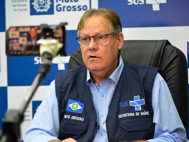 Gilberto confirma premiação aos 15 municípios que mais vacinarem e fala em disputar AL no ano que vem